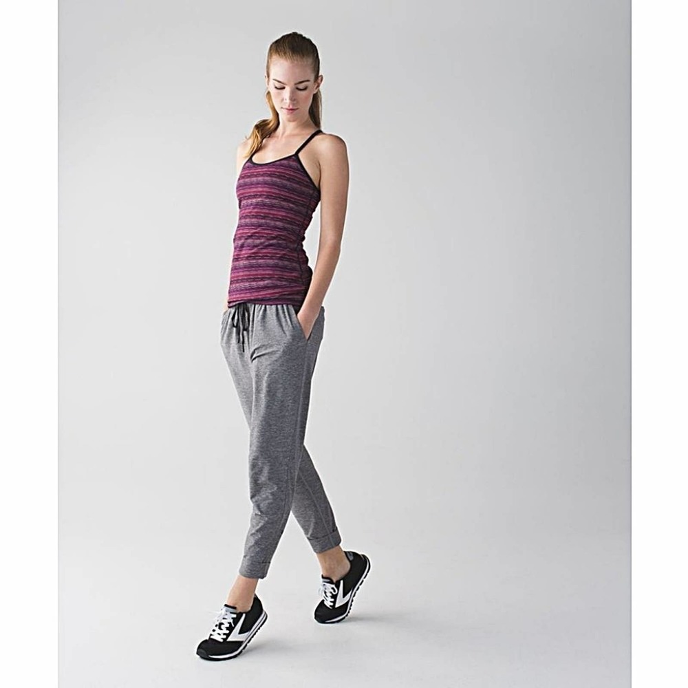 Lululemon Power Y Tank Top in Space Dye Twist Regal Plum Alarming & Naval Blue - Picture 3 of 8